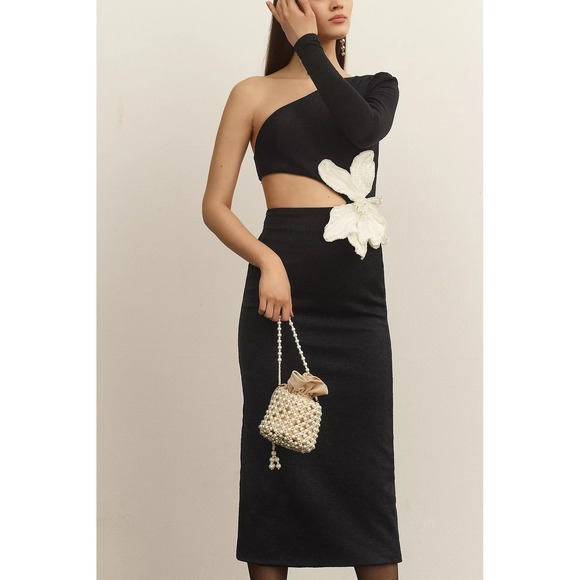 PatBO One Shoulder Floral Appliqué Cutout Midi Dress US 4 Black White Gorgeous🖤 - Picture 3 of 13